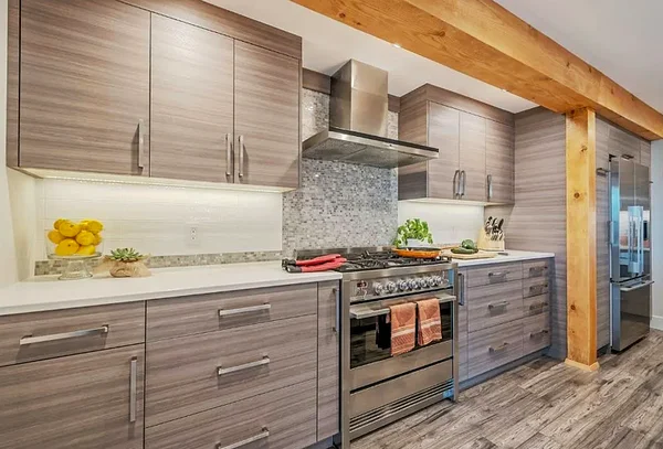 کابینت برای آشپزخانه ستون دار