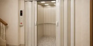معایب درب اتوبوسی اسانسور