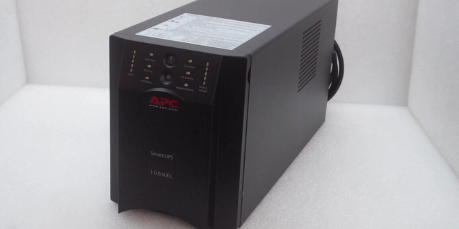 یو پی اس 1000 وات