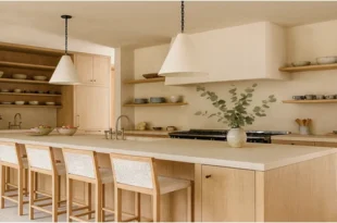 کابینت چوب روشن