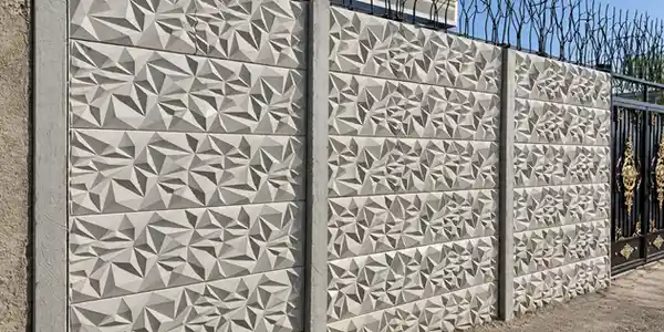 مقایسه دیوار آماده بتنی ساده و طرح دار