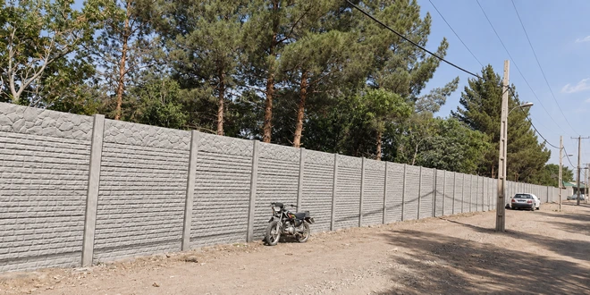 حصارکشی با دیوار پیش ساخته بدون نیاز به جرثقیل